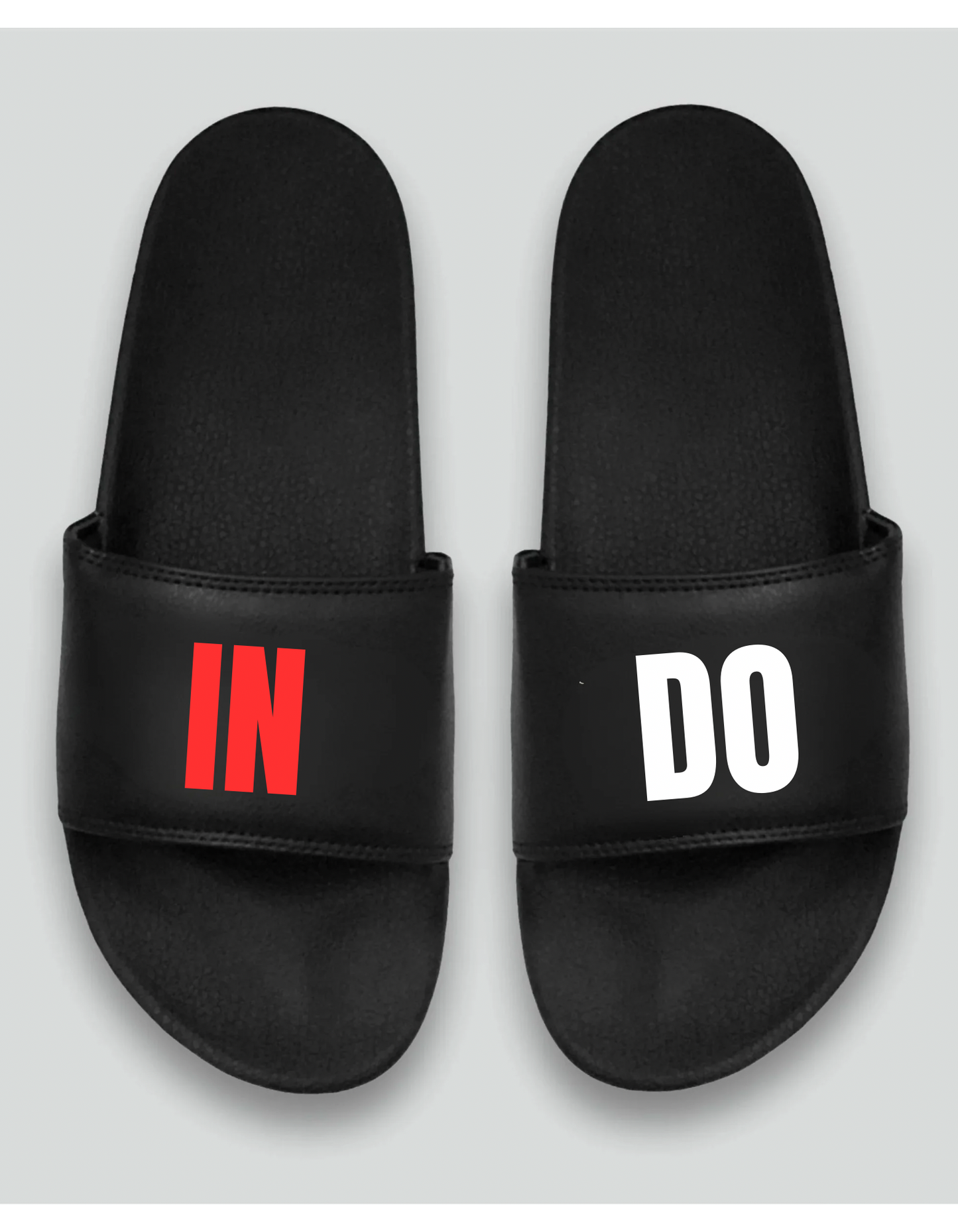 Slipper met tekst INDO – comfy, cool en met trots gedragen