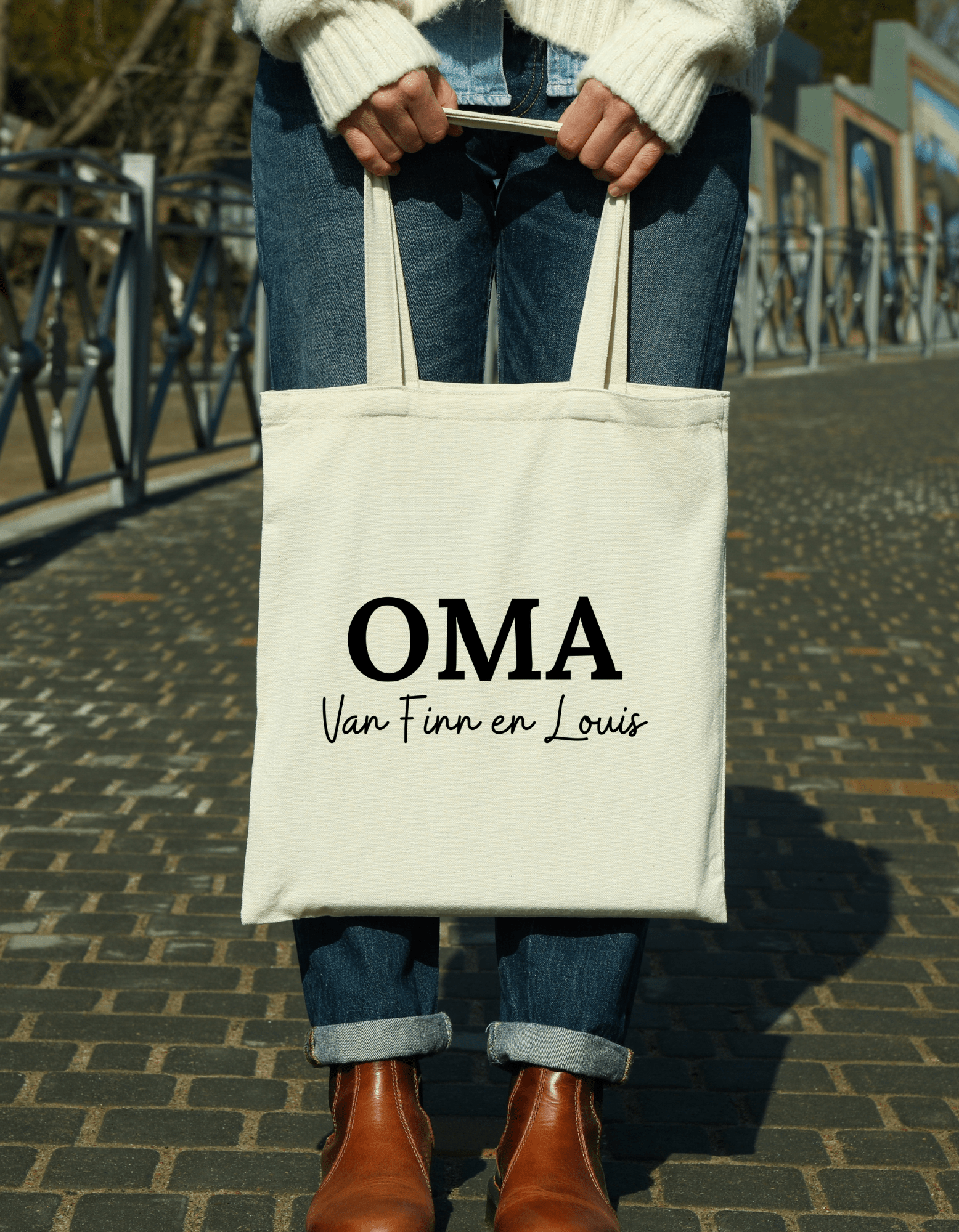 Katoenen Tas met Namen – “OMA van…” Personaliseerbaar Cadeau - Winkel van Katoen